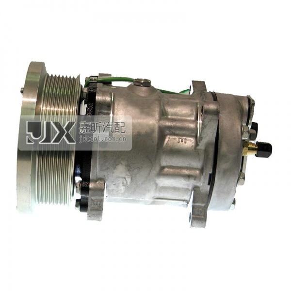 【JX41064】Sanden Compressor   SD7H15HD 4487 132mm PV8 24V EAR MT GK HEAD
