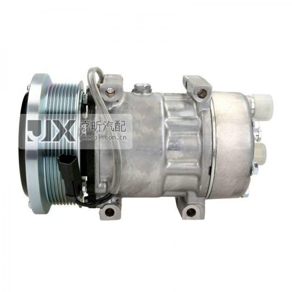 【JX41068】Sanden Compressor  SD7H15 4813  PV8 12V 132mm